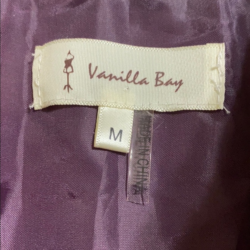 Vest - Picture 2 of 2